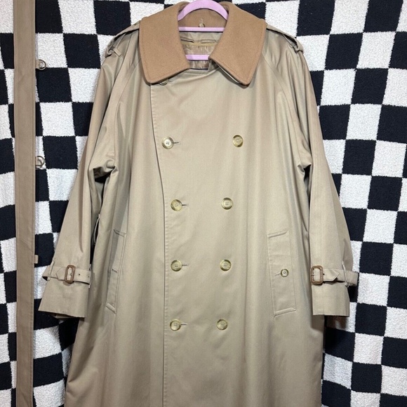 Burberrys' London VTG Men Tan Trench Coat Removable Wool Lining Sz 46R